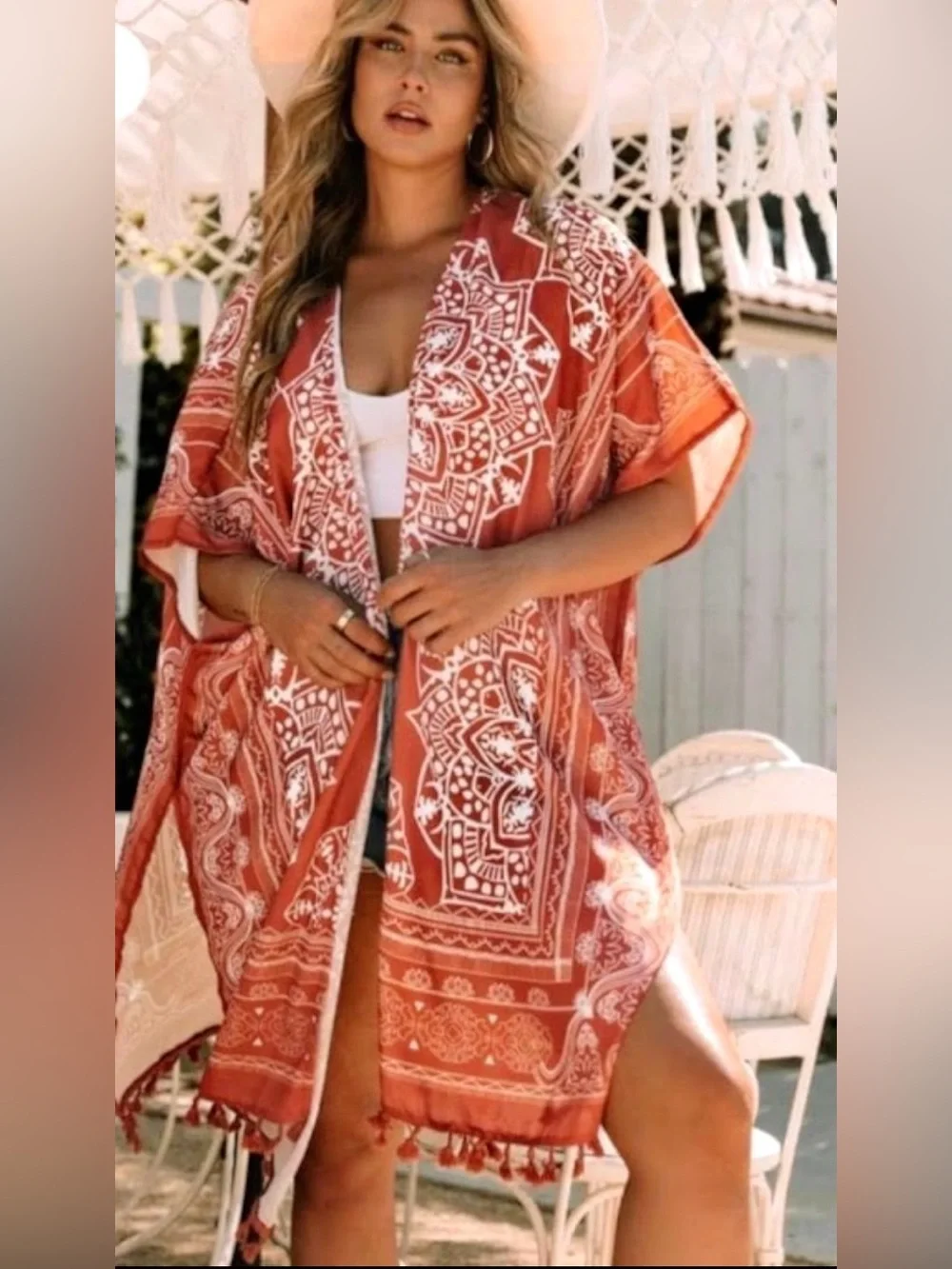 🛑Sold Floral Bandana Print Kimono
Color Dusty Rose
Size OS
NWOT - Picture 1 of 7